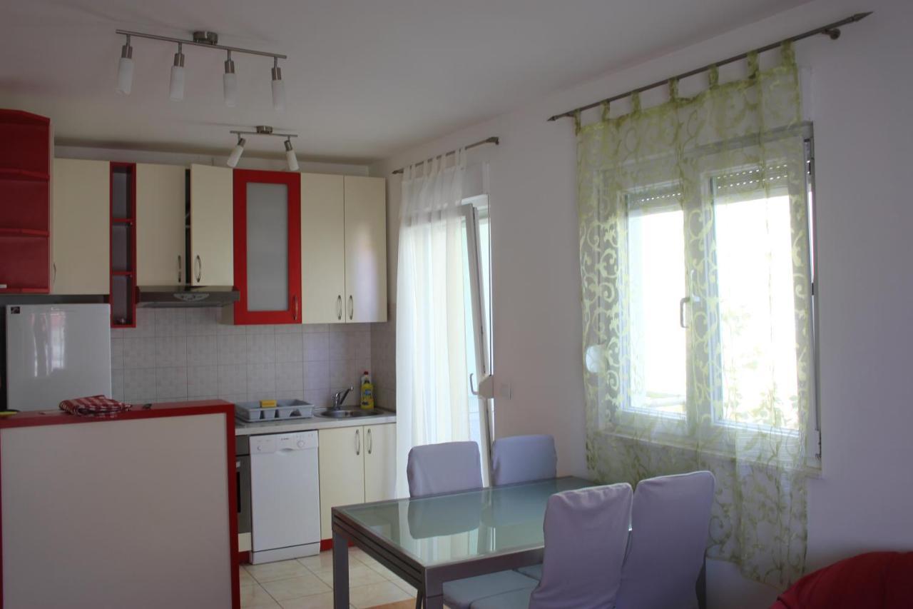 Ferienwohnung Toni Omiš Exterior foto