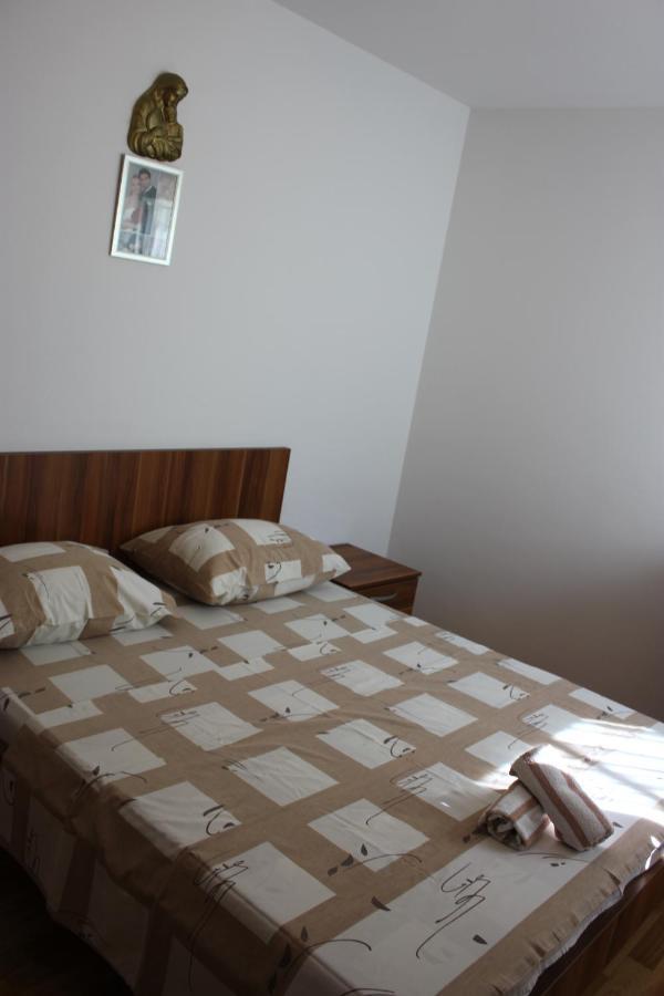 Ferienwohnung Toni Omiš Exterior foto