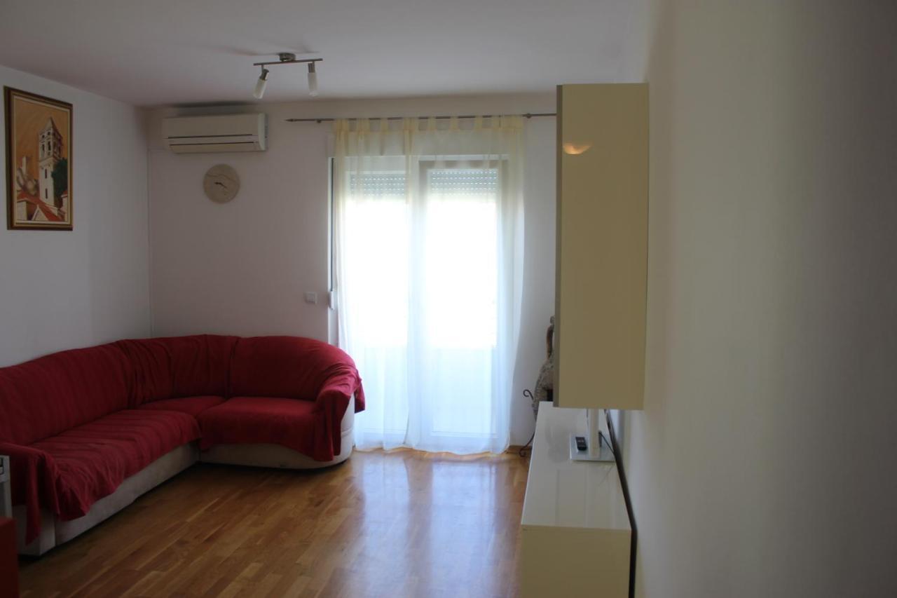 Ferienwohnung Toni Omiš Exterior foto