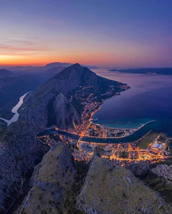 Ferienwohnung Toni Omiš Exterior foto